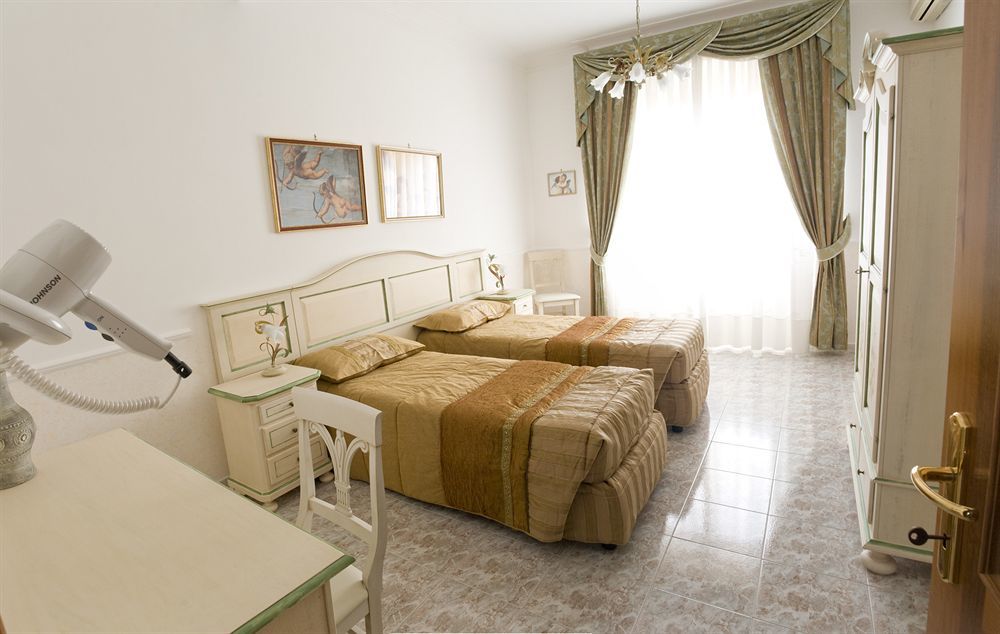 B&B Cupido Рим Экстерьер фото